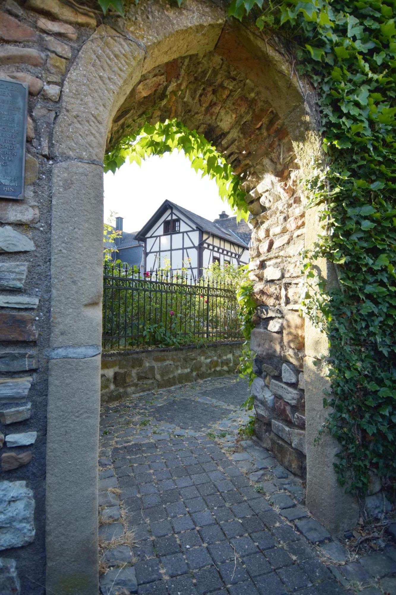 Hotel Wildenburger Hof Kempfeld Exterior photo